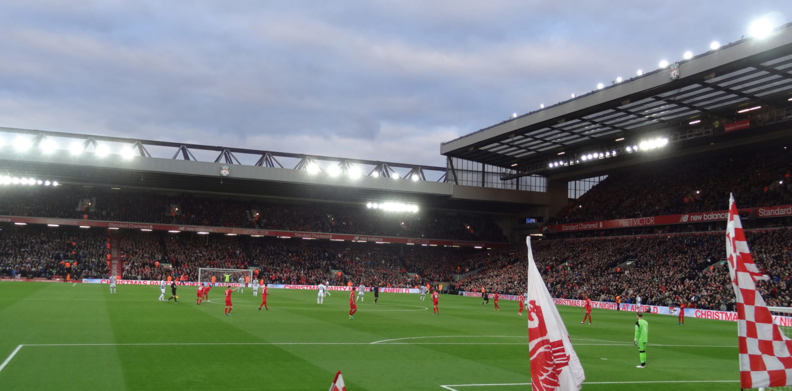 Liverpool Wba Et Watford Mes Debuts Dans Le Kop Au Stade