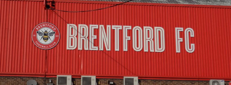 Brentford – Luton Town : Farewell Griffin Park, 14 to go…